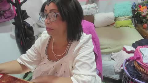 mrs_mommy online show from 04.25.26