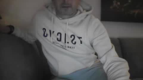 Snapshot of mrserenade46 chatting on 12.16.24 Mrserenade online show from 12.16.24