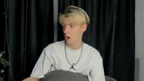 Adam online show from 02.01.25