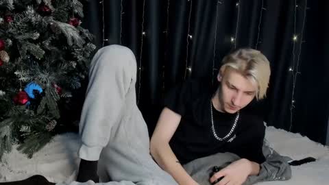 Adam online show from 02.02.25