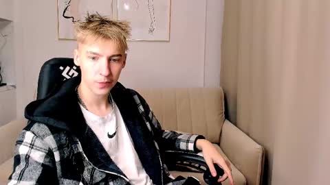 Adam online show from 10.23.25