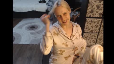 Sasha online show from 11.04.25