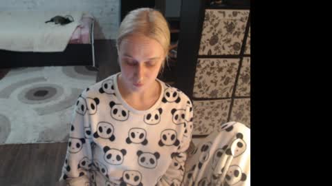 Sasha online show from 04.14.26