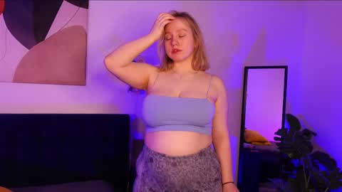 Molly online show from 02.24.25