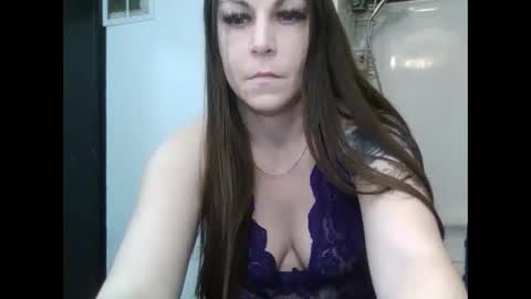 Snapshot of mrstxoxo4594 chatting on 02.21.25 Mrstxoxo4594 online show from 02.21.25