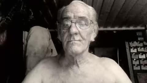 Snapshot of mrsubman chatting on 03.21.26 Chuck online show from 03.21.26