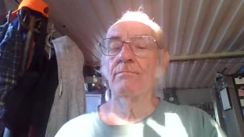 Chuck online show from 07.05.26