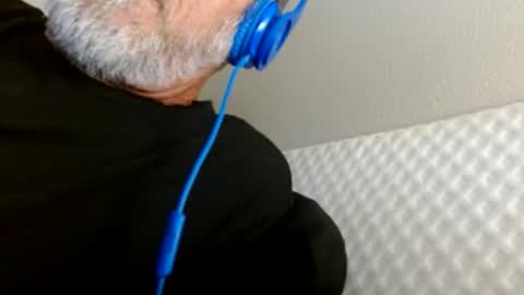 Snapshot of mrtease5 chatting on 05.14.26 mrtease5 online show from 05.14.26