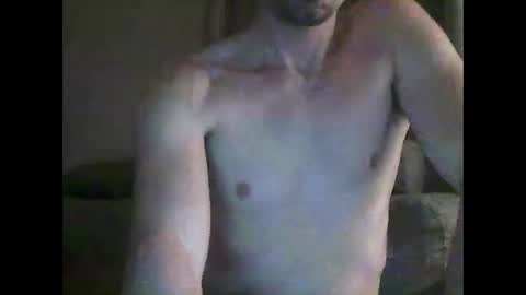 Snapshot of mrtrixterooo chatting on 01.18.25 mrtrixterooo online show from 01.18.25