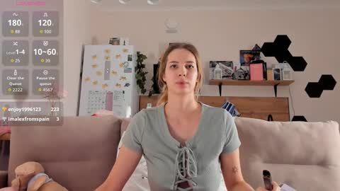 Ms ForYOU online show from 11.17.25