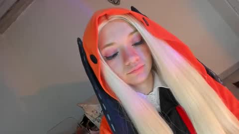 Annabelle  online show from 10.07.25