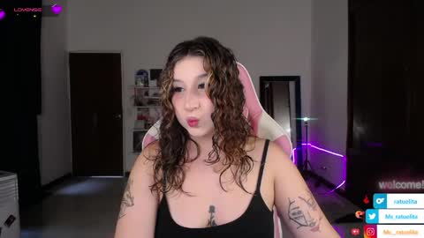Snapshot of ms_ratuelita chatting on 06.07.26 Manuela3 online show from 06.07.26