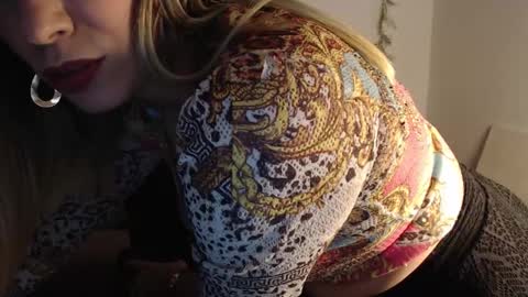 Sofia online show from 12.18.24