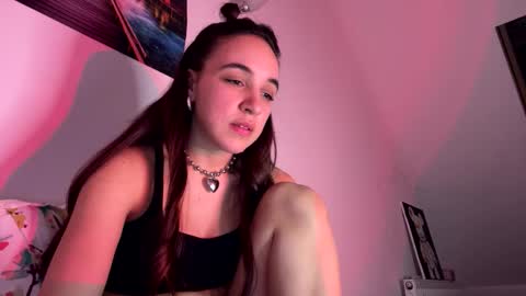 Snapshot of ms_sophiee chatting on 03.08.26 ms_sophiee online show from 03.08.26