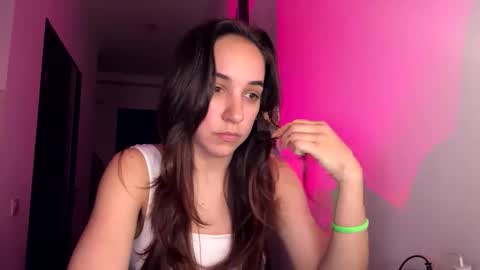 ms_sophiee online show from 04.25.26