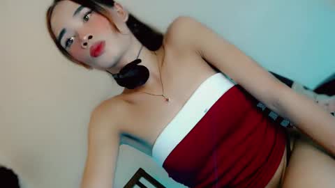 mscherry_ online show from 05.13.26