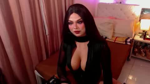 MSGOLDENCUM online show from 10.23.25