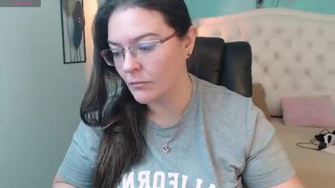 Snapshot of msjossie chatting on 06.21.26 Jossie online show from 06.21.26