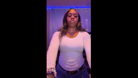 Snapshot of mskitty000 chatting on 09.09.25 mskitty000 online show from 09.09.25