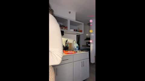 Snapshot of mskitty000 chatting on 01.15.26 mskitty000 online show from 01.15.26