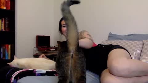 Snapshot of msrubyhayes chatting on 12.11.24 Ruby online show from 12.11.24