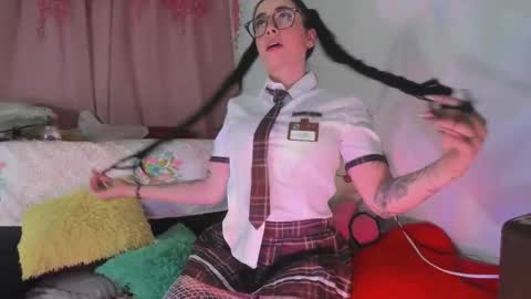 Chloe new account online show from 10.30.25