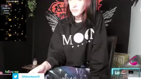 Snapshot of msvioletx chatting on 11.03.25 MsVioletx online show from 11.03.25