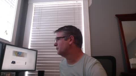 Snapshot of mtbrdr76 chatting on 05.01.26 Fun time Daddy online show from 05.01.26