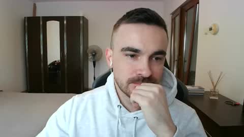 Snapshot of mu5clemania chatting on 02.27.26 Victor online show from 02.27.26