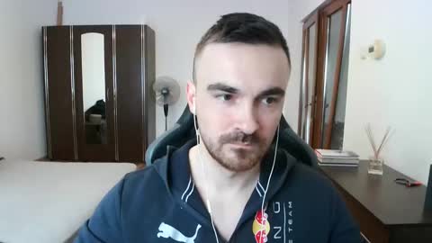 Snapshot of mu5clemania chatting on 03.02.26 Victor online show from 03.02.26