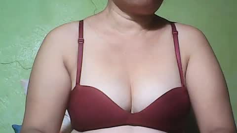 Snapshot of muffy_bunny chatting on 07.19.26 muffy_bunny online show from 07.19.26