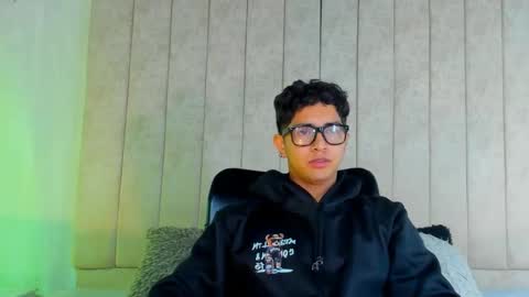 Snapshot of muichiro_tokito1 chatting on 01.20.25 muichiro tokito1 online show from 01.20.25