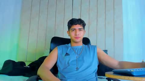 Snapshot of muichiro_tokito1 chatting on 01.21.25 muichiro tokito1 online show from 01.21.25