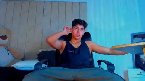 Snapshot of muichiro_tokito1 chatting on 02.02.25 muichiro tokito1 online show from 02.02.25