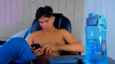 Snapshot of muichiro_tokito1 chatting on 03.02.25 muichiro tokito1 online show from 03.02.25