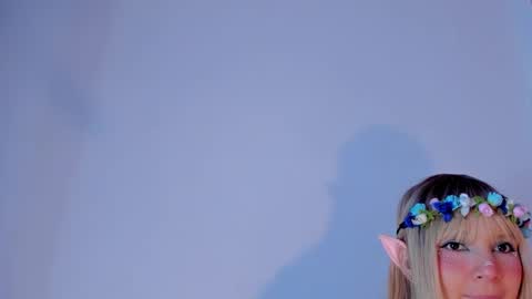 Snapshot of mulan_queen chatting on 02.22.25 Mulan online show from 02.22.25