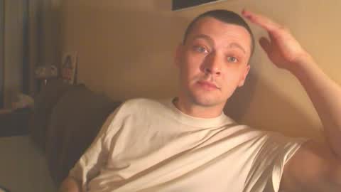 Snapshot of multiply1 chatting on 10.12.25 Erik online show from 10.12.25