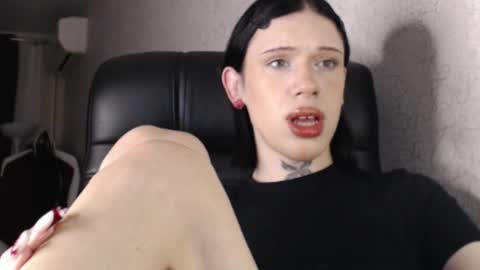 Snapshot of mun_poli chatting on 03.21.26 Polik online show from 03.21.26