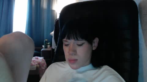 Snapshot of mun_poli chatting on 03.27.26 Polik online show from 03.27.26