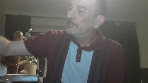 Snapshot of munch10 chatting on 12.07.24 munch10 online show from 12.07.24