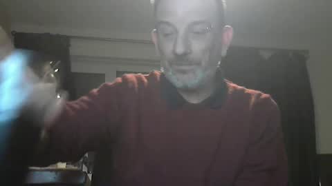 Snapshot of munch10 chatting on 12.16.24 munch10 online show from 12.16.24