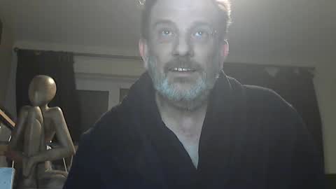 Snapshot of munch10 chatting on 02.10.25 munch10 online show from 02.10.25