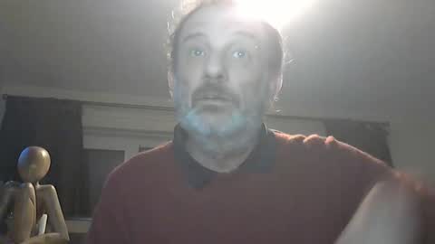 Snapshot of munch10 chatting on 12.14.25 munch10 online show from 12.14.25