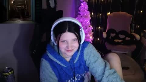Milana online show from 12.11.24