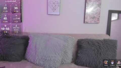 Snapshot of muriell_69 chatting on 10.17.25 muriell_69 online show from 10.17.25