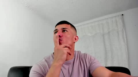 Muscle Man online show from 05.20.26