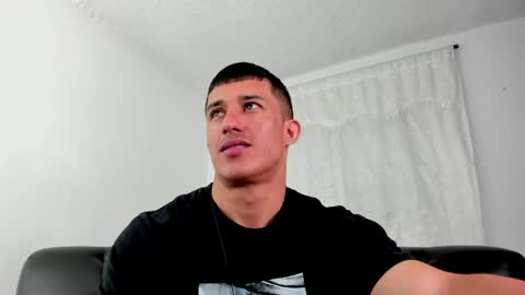 Muscle Man online show from 05.30.26