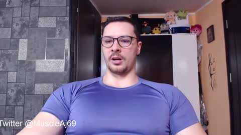 AJ online show from 02.10.25