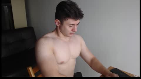 Snapshot of muscledoctor24 chatting on 09.27.25 Everet online show from 09.27.25