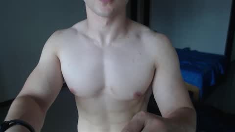 Snapshot of muscledoctor24 chatting on 10.22.25 Everet online show from 10.22.25